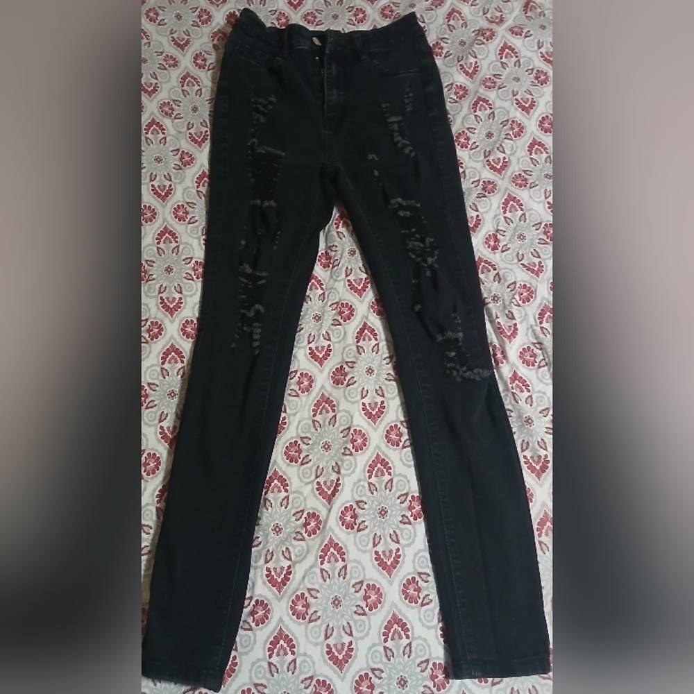 Womens Distressed Skinny Jeans